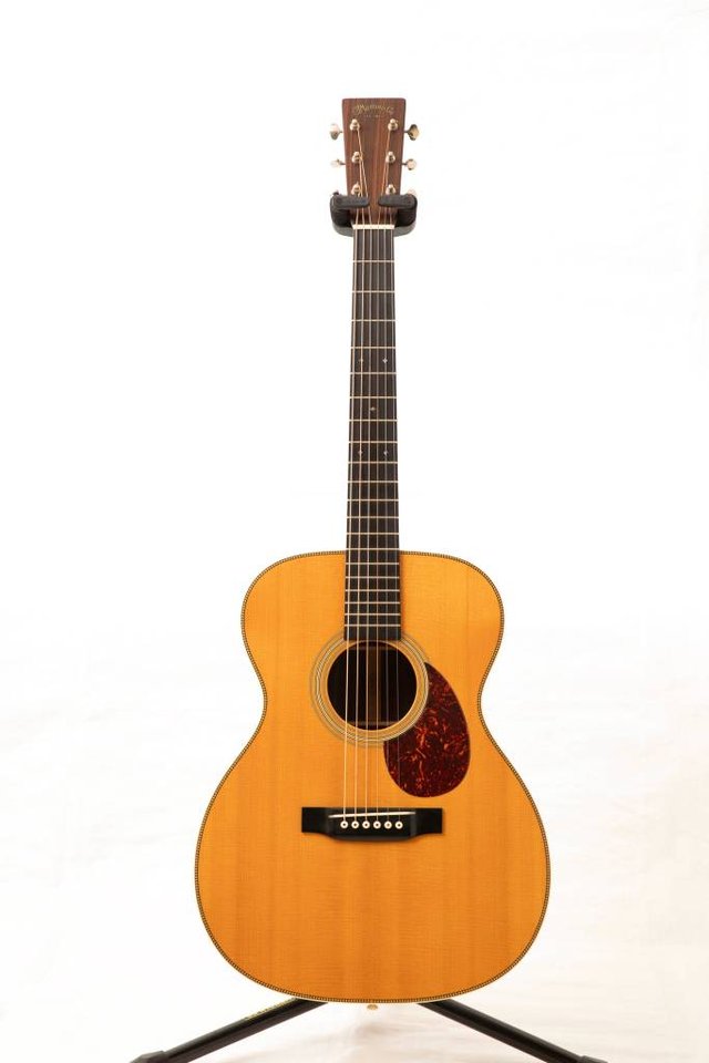 Martin OM-28V vintage series ...