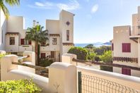 Estepona / Bahia de Casares strandnära