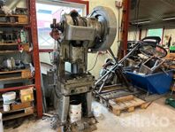 Excenterpress Weingarten & DMVD & Eccentric press