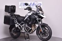 Triumph 1200 GT PRO / 3 VÄSKOR / SE UTR