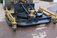 Frontmonterad hydrauldriven betesputts/gräsklippare