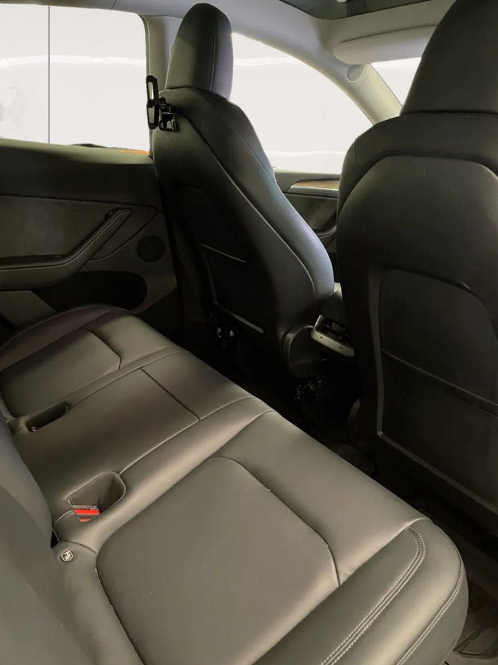 Tesla Model Y Standard Range RWD, 299hk, 2024