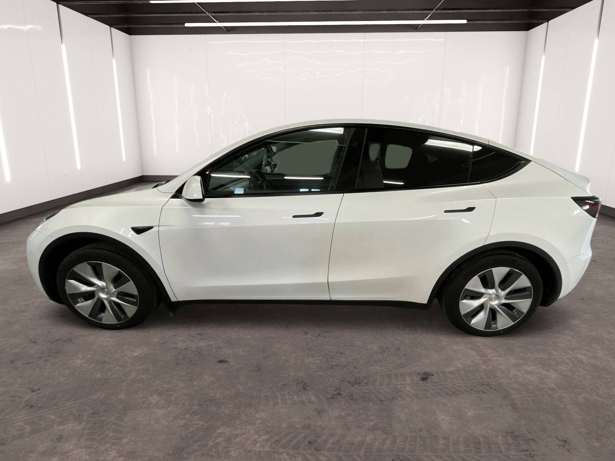 Tesla Model Y Standard Range RWD, 299hk, 2024