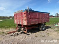 Spannmålskärra Bredöls 8 ton & Gödselspridare Mc Cormiq S 20