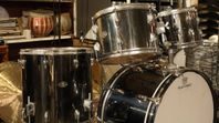 Slingerland trumset i black chrome.