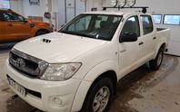 Toyota Hilux Dubbelhytt 2.5 4x4 144hk Euro4 MOMSBIL 5 SITSIG