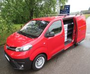 Toyota ProAce 145 HDI Långt Skåp med Verkstadsinredning