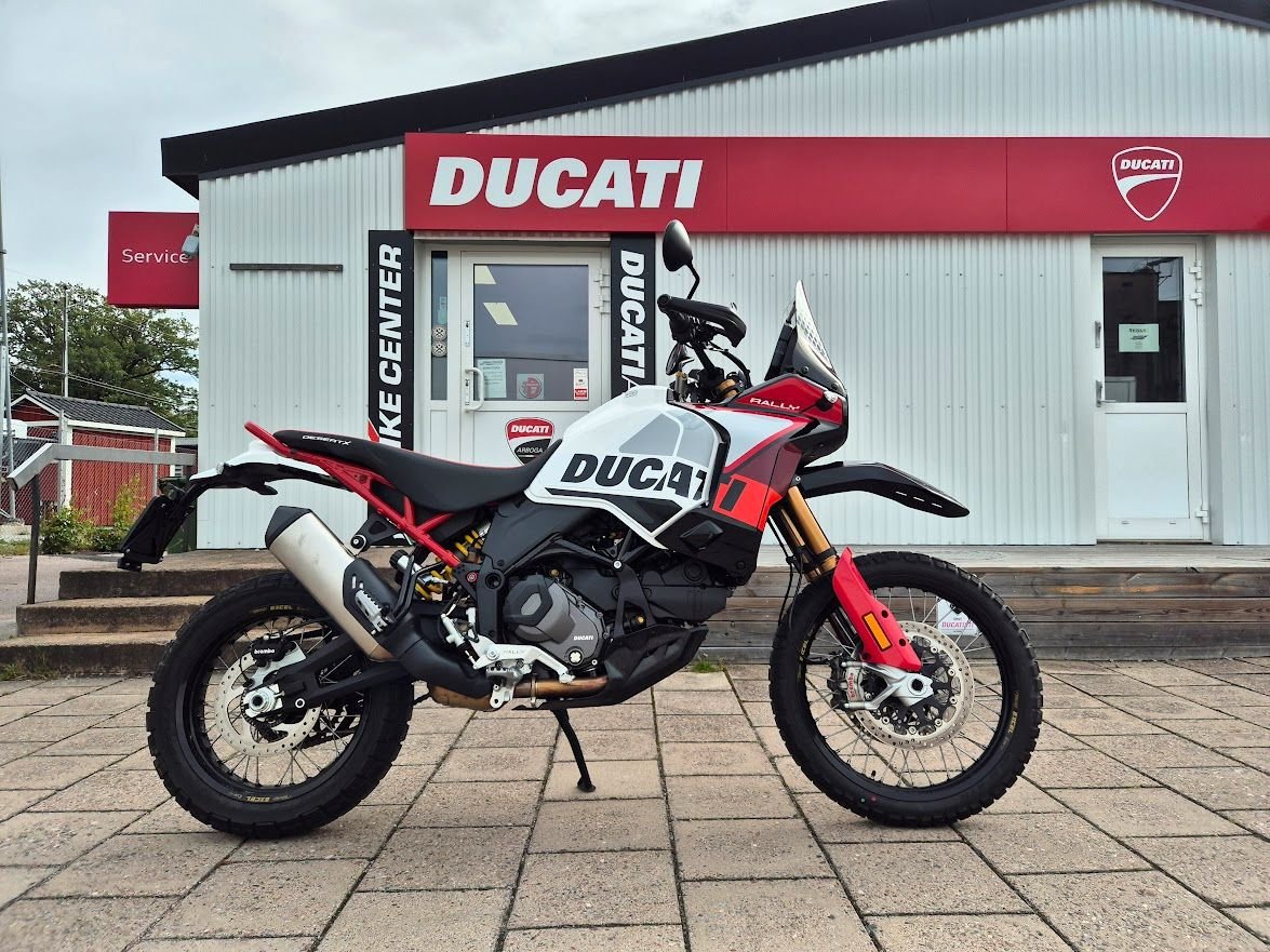 Ducati DesertX Rally *SPARA 4...