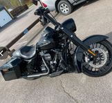 Harley-Davidson Road King S Milwaukee-Eight 107
