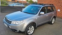 Subaru Forester 2.0 X 4WD Panoramatak Skinn Drag