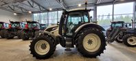 Valtra N154E HiTech / Frontlyft / 3584 timmar