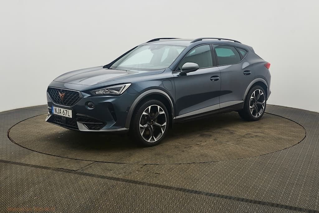CUPRA Formentor VZ e-Hybrid DSG Sekventiell, 245hk, 2024