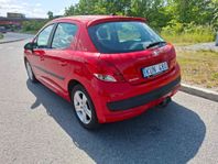 Peugeot 207 5-dörrar 1.4 VTi 11000mim Lågmil p 29000kr