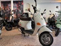 Piaggio Vespa ET4 50