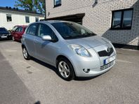 Toyota Yaris 1.3 87hk VVT-i Automat En Ägare 4900 Mil