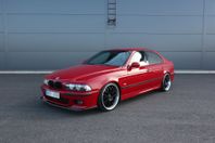 BMW M5 E39 Sedan Imola röd | AC Schnitzer | Full historik |