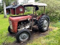 Traktor FERGUSON FE35