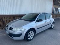 Renault Mégane 5-dörrar 1.6 / 14.616Mil / NYBES