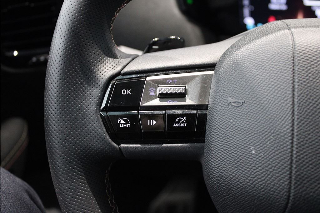 DS 4 E-Tense EAT, 225hp, 2022