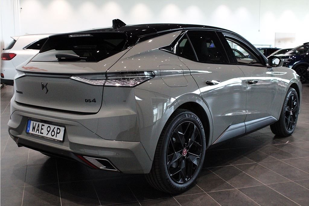 DS 4 E-Tense EAT, 225hp, 2022