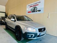 Volvo XC70 D4 181hk AWD Summum TAKLUCKA&NAV&Keyless&Dragkrok