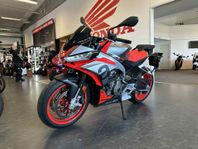 Aprilia Tuono 660