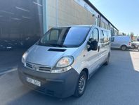 Nissan Primastar Kombi 2.5 dCi 6 sits