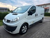 Renault Trafic 2.9t 2.0 dCi - Långa modellen - 14300mil