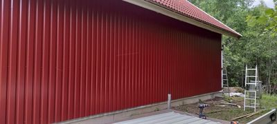 Väggplåt FP 18, Mörkröd,  Lagervara: 2-5 meter,  89 kr/m2