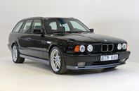 BMW M5 E34 Touring 340hk