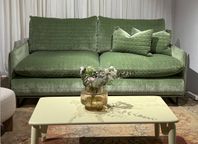 KAP Rymlig och djup soffa, showroom-ex - Sweef Giraffen