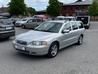 Volvo V70 2.4 170HK Classic Kinetic * Sommar & Vinterdäck *