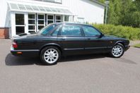 Jaguar XJ 3.2 V8 Executive, extremt fin, perf innertak nybes