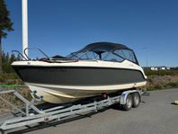 Uttern T62 2017 Mercury 200