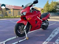 Honda VFR 800 FI AKRAPOVIC NYBESIKTIGAD 300 KR/ MÅN