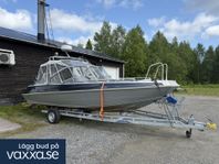 Båt BUSTER MAGNUM med Yamaha 250 -07 inkl vagn