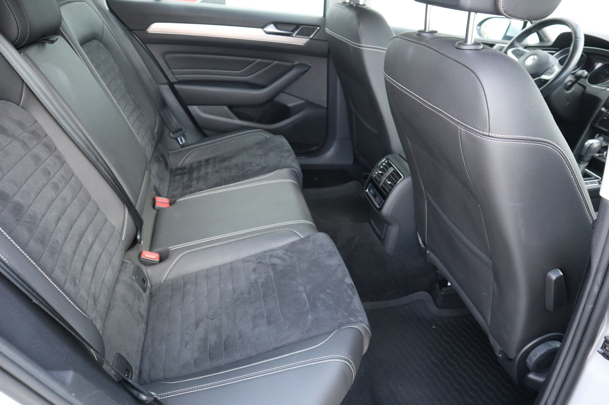 Volkswagen Passat Stasjonsvogn 2.0 TDI DPF SCR 4Motion DSG sekvensiell, 7-trinn, 190ps, 2020