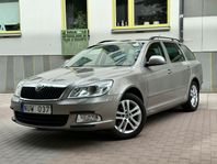 Skoda Octavia Kombi 1.4 TSI Elegance Automat Drag M-värmare
