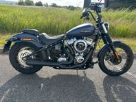 Harley-Davidson FXBB Street Bob 117 Endast 30 mil