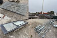 Panelstängsel, Flaggstång med betongfundament m.m