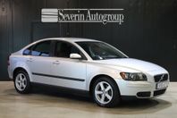 Volvo S40 1.8 (125hk) Låga mil / Navi