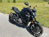 Ducati Monster 0.94 V2 DQS
