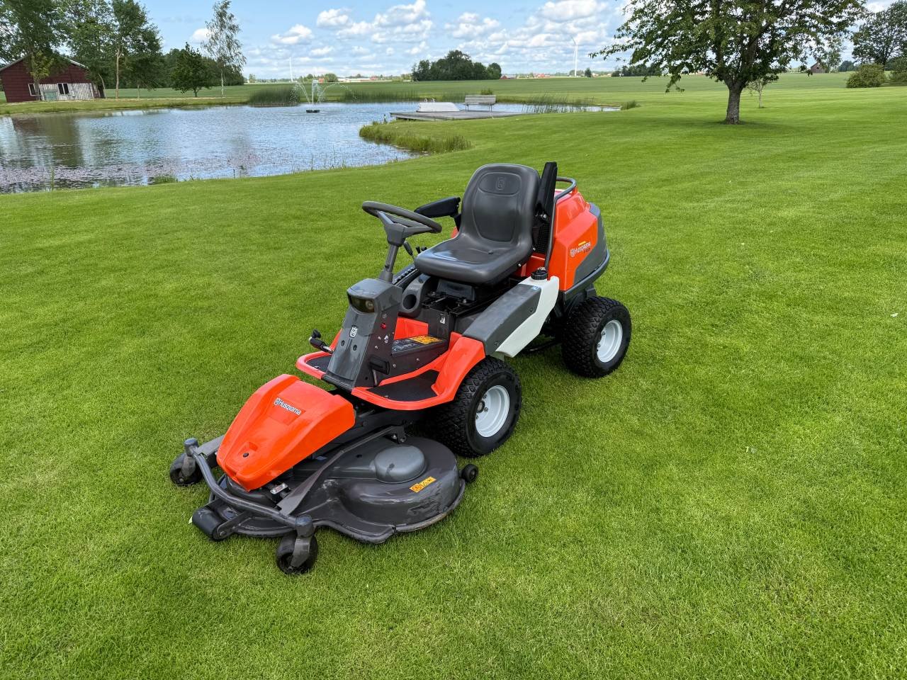 Husqvarna R422TS