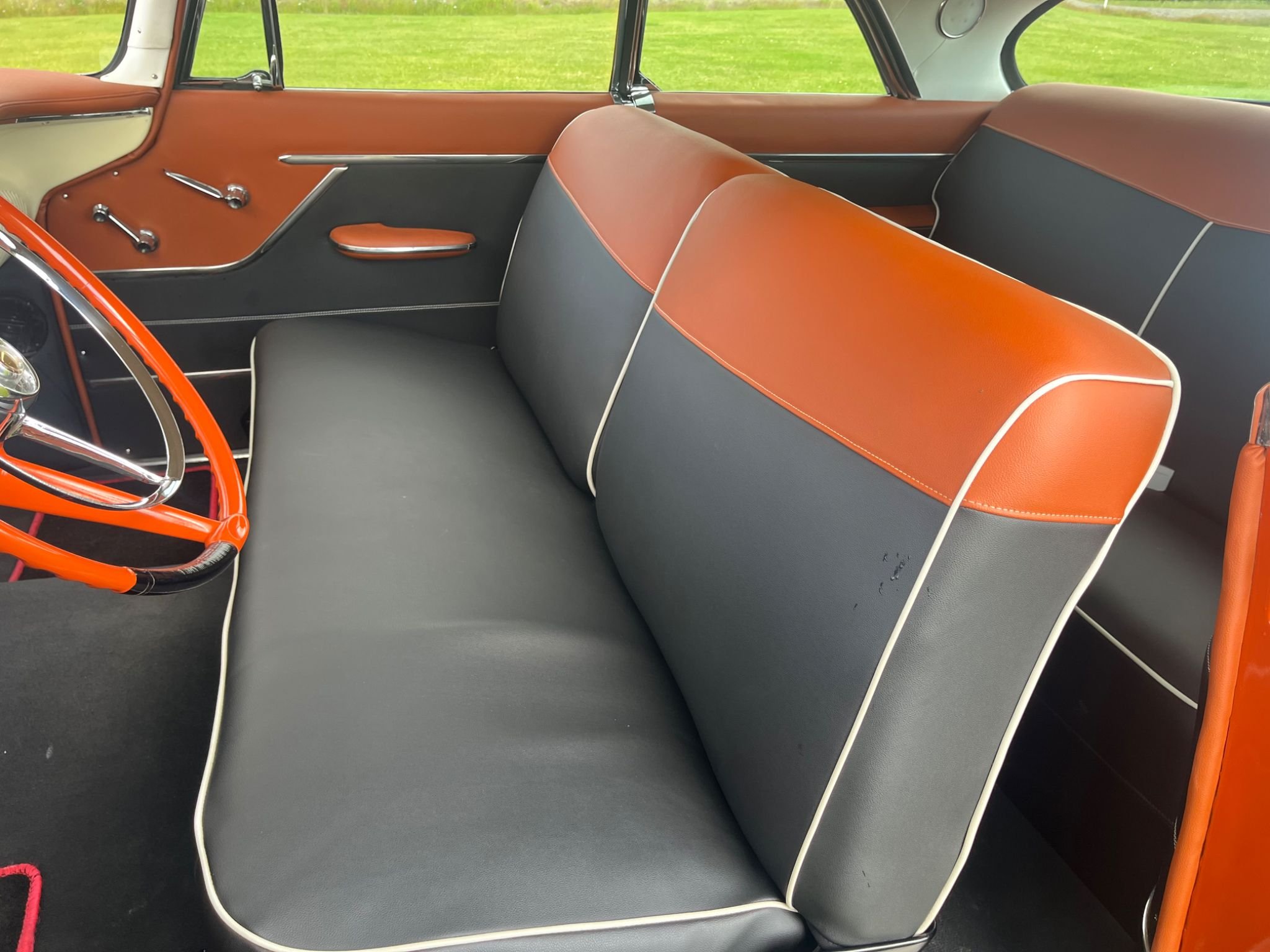 Chrysler Windsor DeLuxe Newport 4.9 V8 PowerFlite, 190hk, 1955