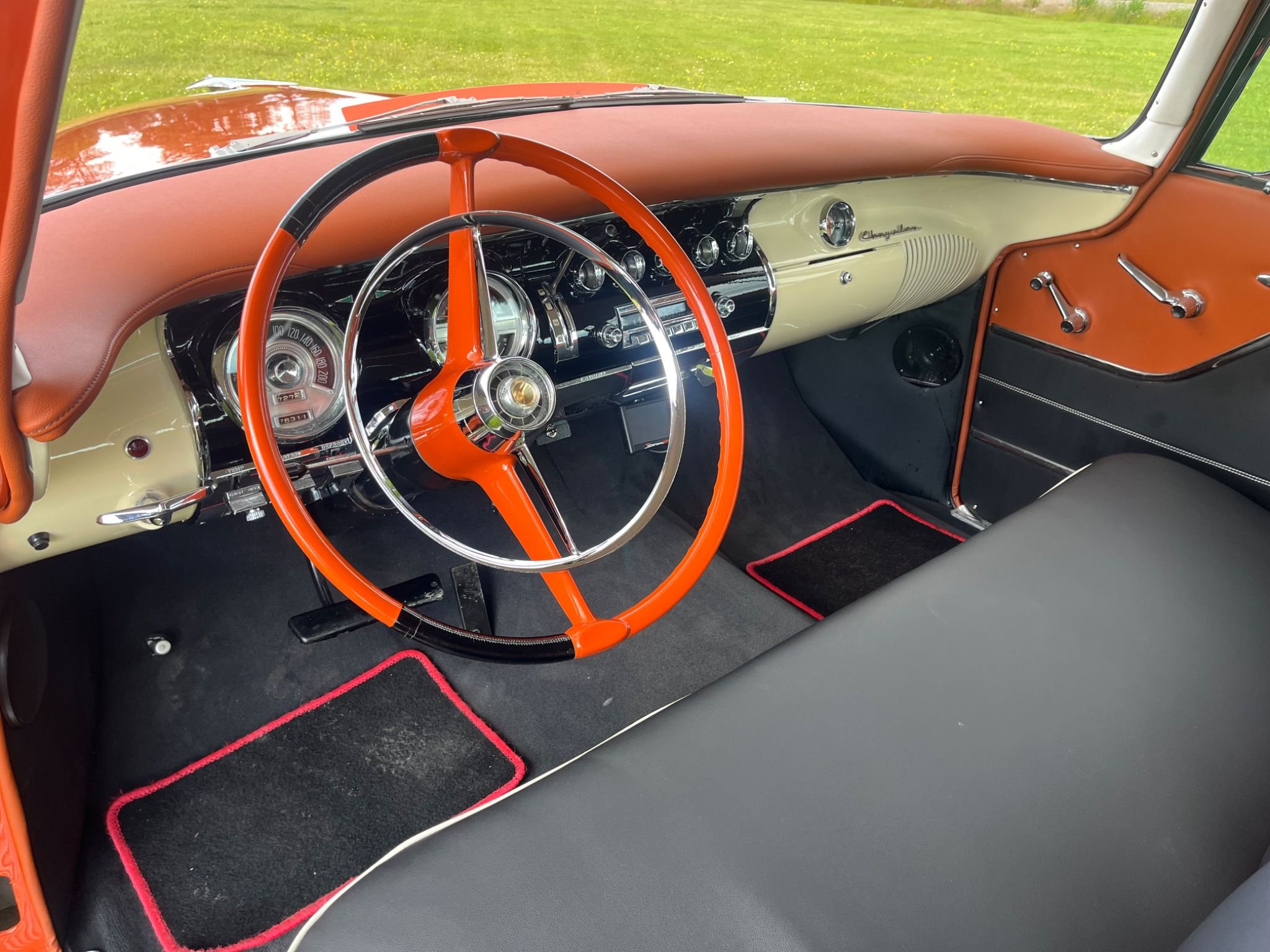 Chrysler Windsor DeLuxe Newport 4.9 V8 PowerFlite, 190hk, 1955