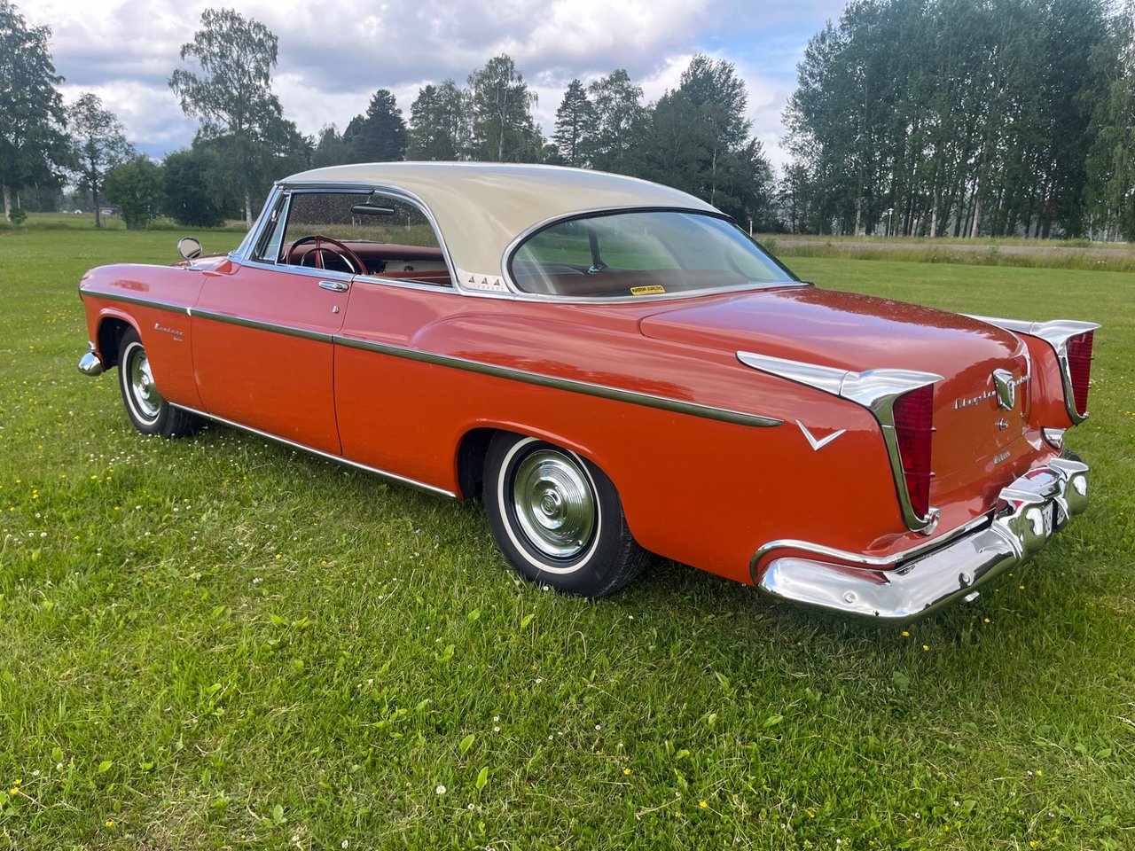 Chrysler Windsor DeLuxe Newport 4.9 V8 PowerFlite, 190hk, 1955