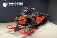 Lynx Brutal 850 E-TEC  Nyservad 1 ägare Drag Bukskydd