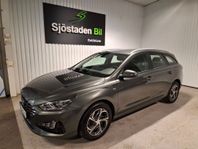 Hyundai i30 Kombi Essential Automat Kamera Rattvärme