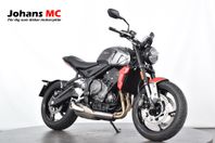 Triumph Trident 660 ABS, Nyservad