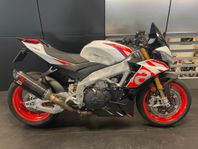 Aprilia Tuono V4 1100 Factory Akrapovic